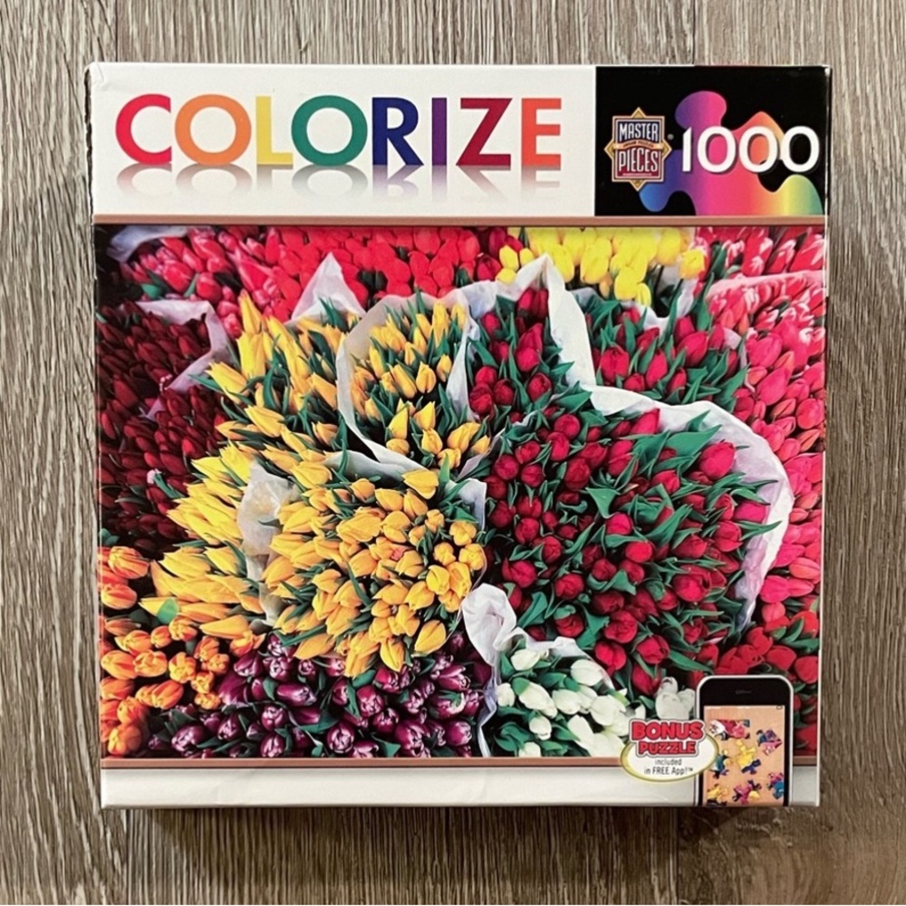 EUC  Colorize 1000 Piece Beautiful Puzzle of Various Colors of the TULIP Flowers